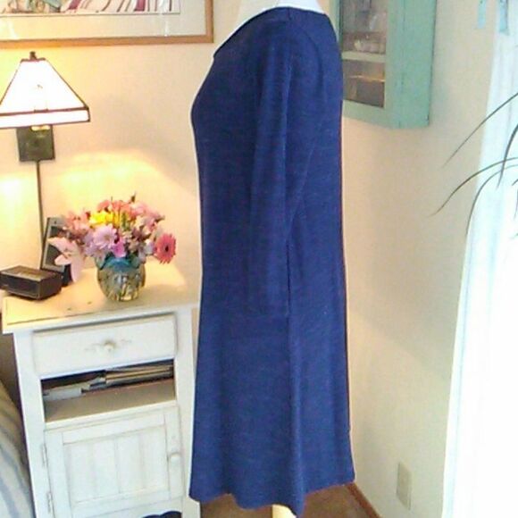 Hilary Bradley Shift Dress - Picture 3 of 11